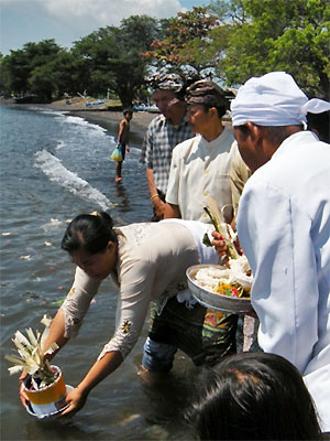 cremation Bali