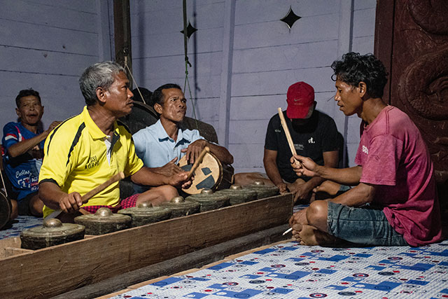 Dayak Bornéo Kalimantan