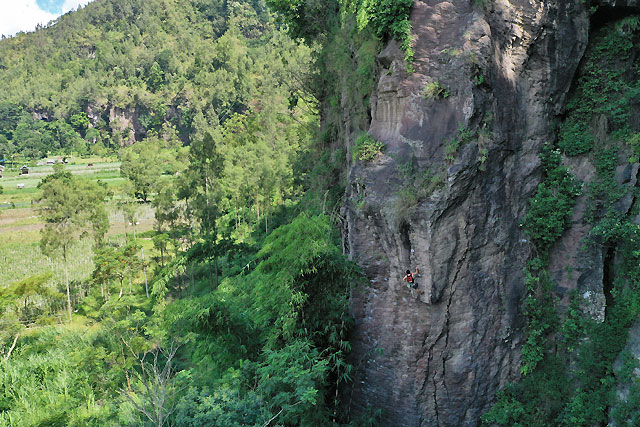 escalade Bali