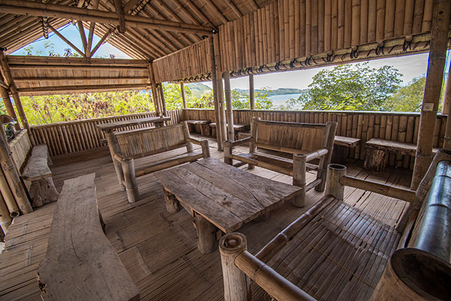 hôtel Flores CARI