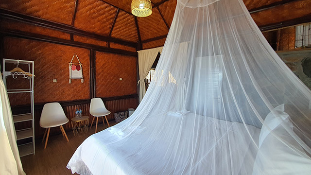 hôtel Flores CMKE