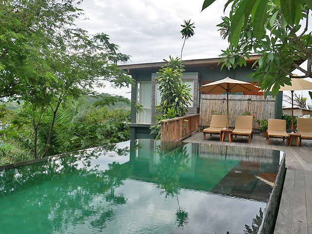 hôtel Komodo cmlak