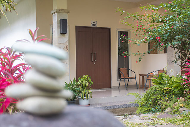 hôtel Flores CMRU