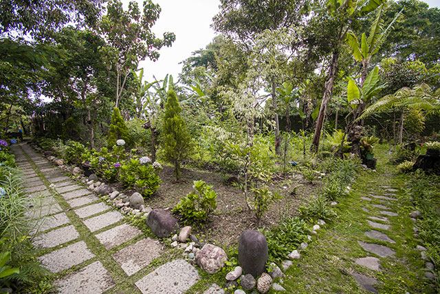 hôtel Flores CMRU