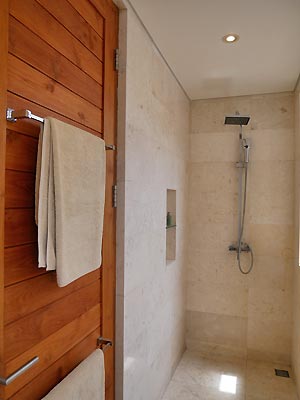 hôtel Gili CSKG