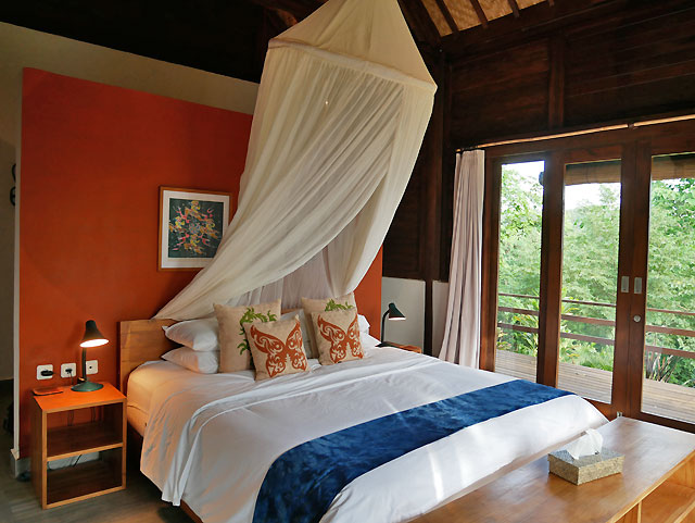 hôtel Komodo cslab