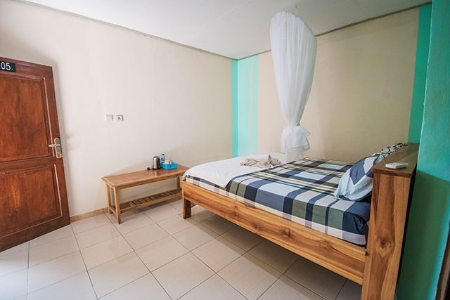 hôtel Flores HSRIU