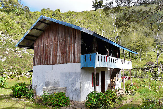 Chez l'habitant en Papouasie CHBA