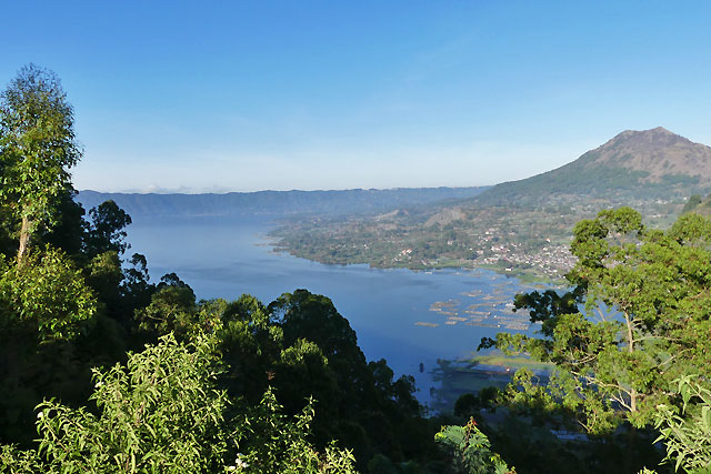 Trek Muntigunung Batur