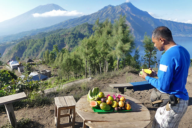 Trek Muntigunung Batur