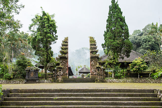 temple Batukaru 